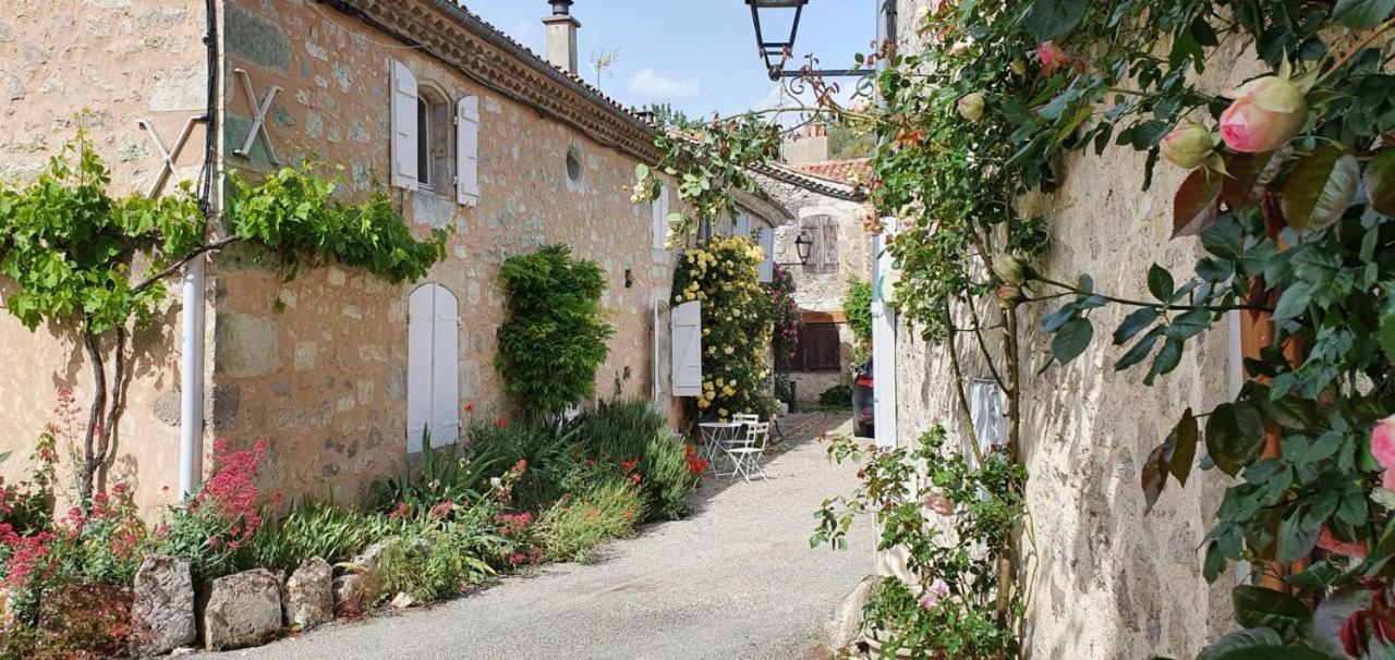 La Maison des Cornières Fourcès Extérieur photo