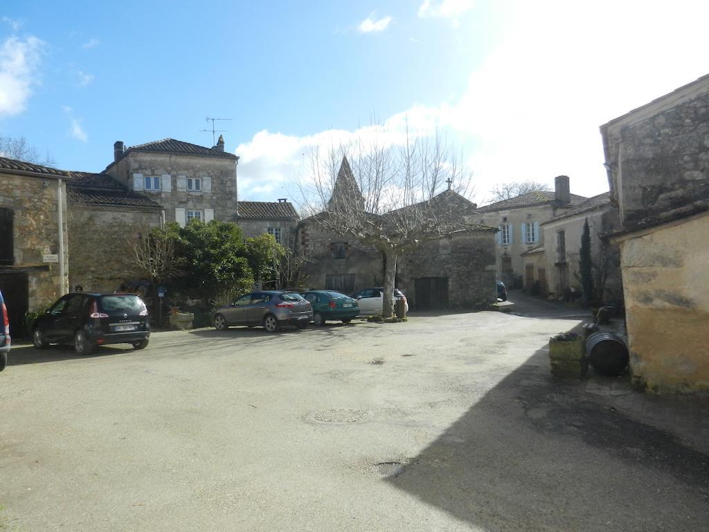 La Maison des Cornières Fourcès Extérieur photo
