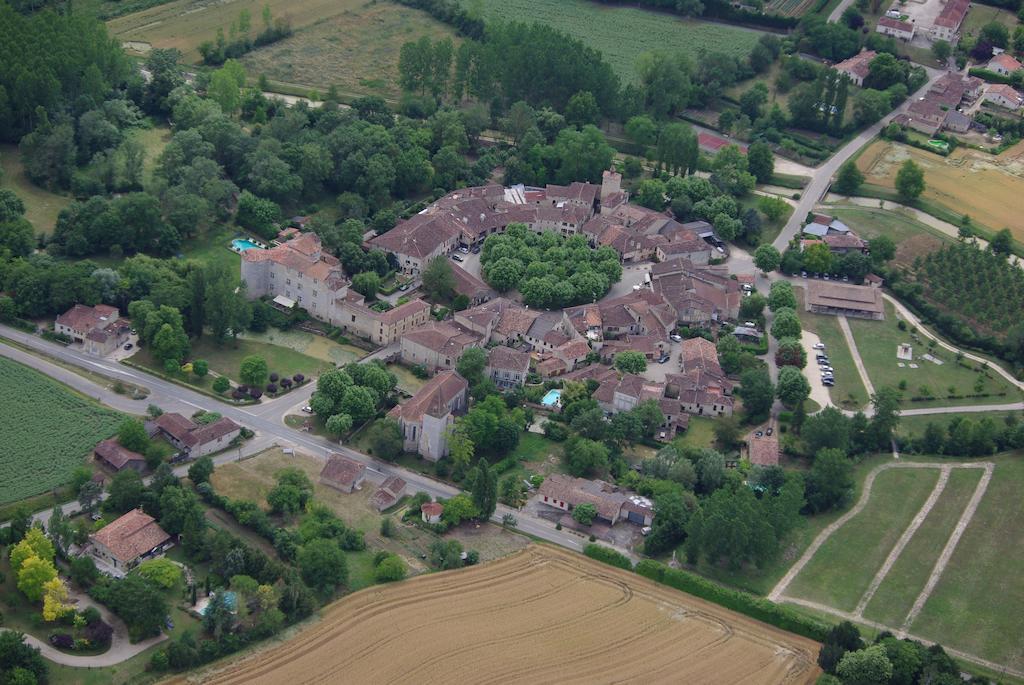 La Maison des Cornières Fourcès Extérieur photo